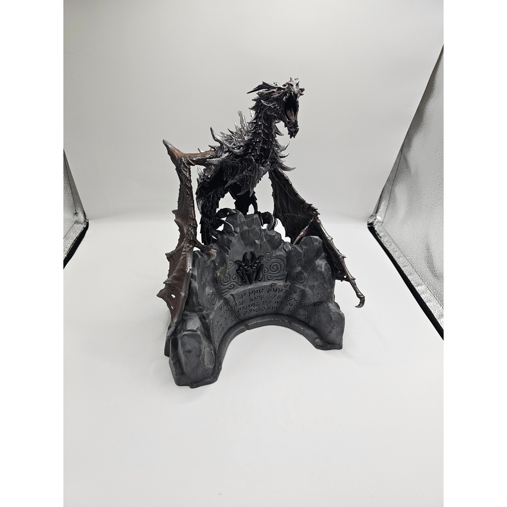 Sony  Elder Scrolls V Skyrim Collectors Edition PlayStation 3 PS3 no game